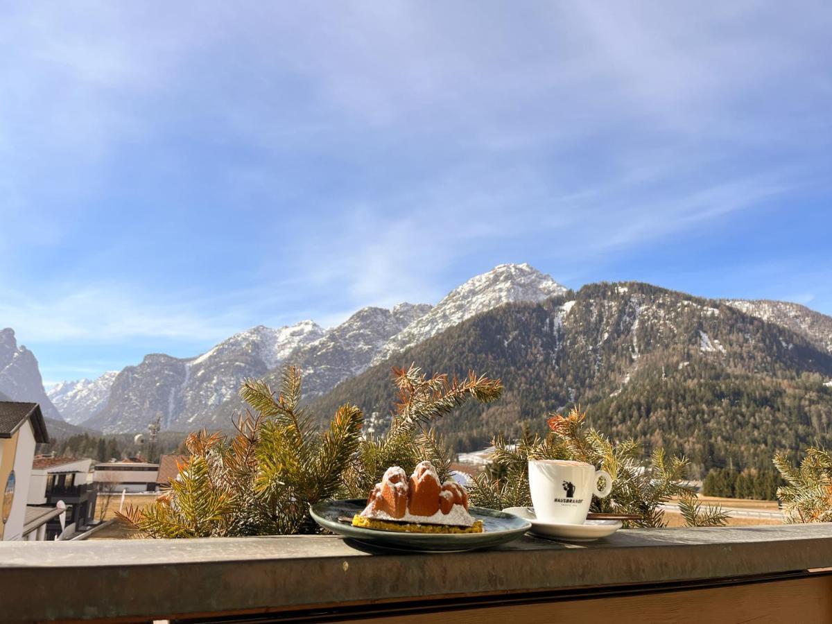 Guesthouse Rosengarten Dobbiaco Exterior foto