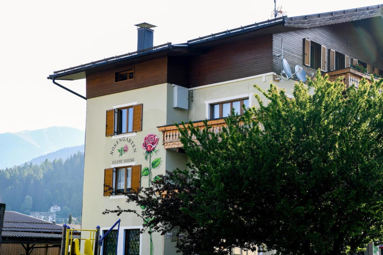 Guesthouse Rosengarten Dobbiaco Exterior foto